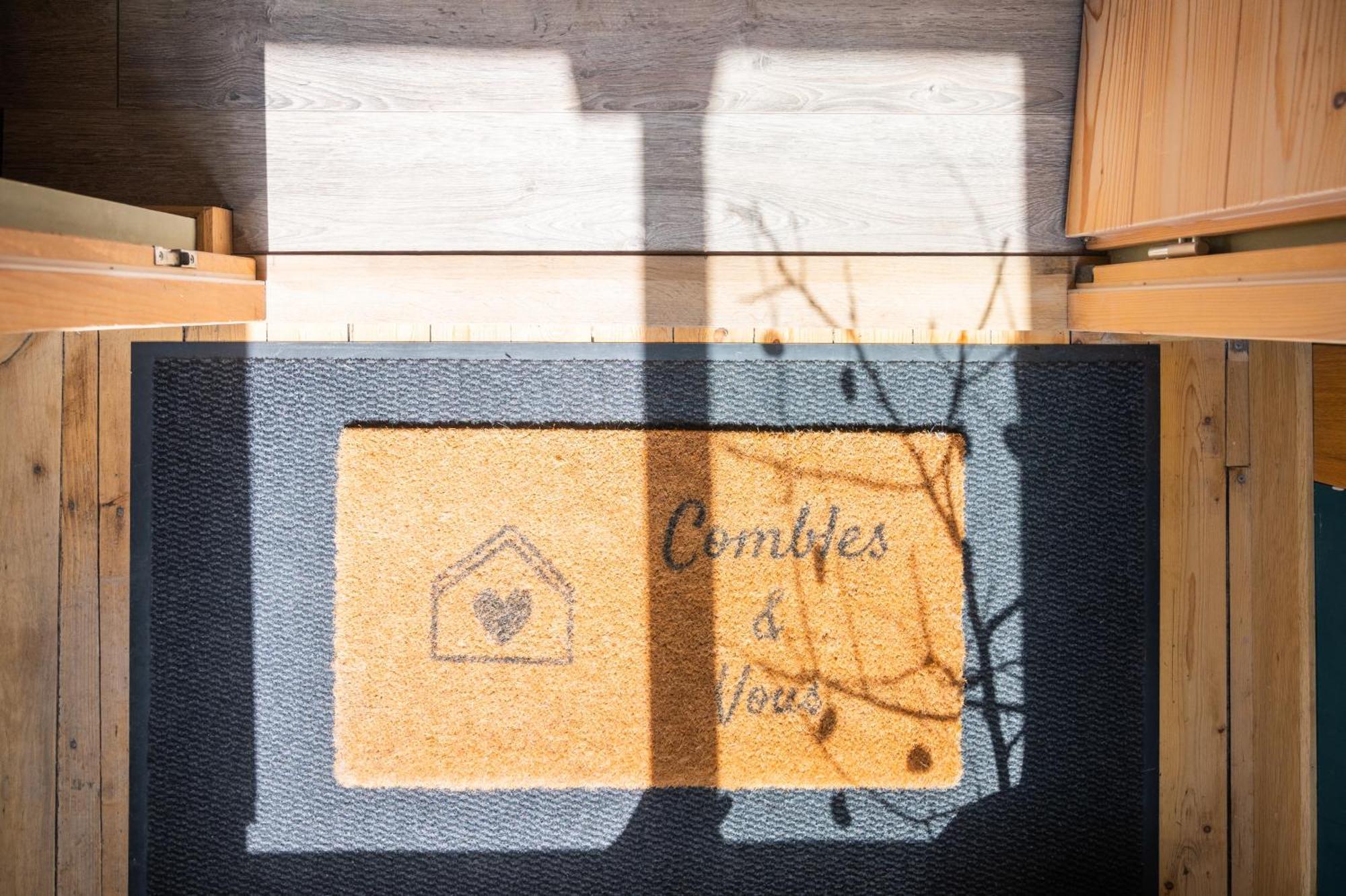 Combles & Vous Apartment กอลมาร์ ภายนอก รูปภาพ